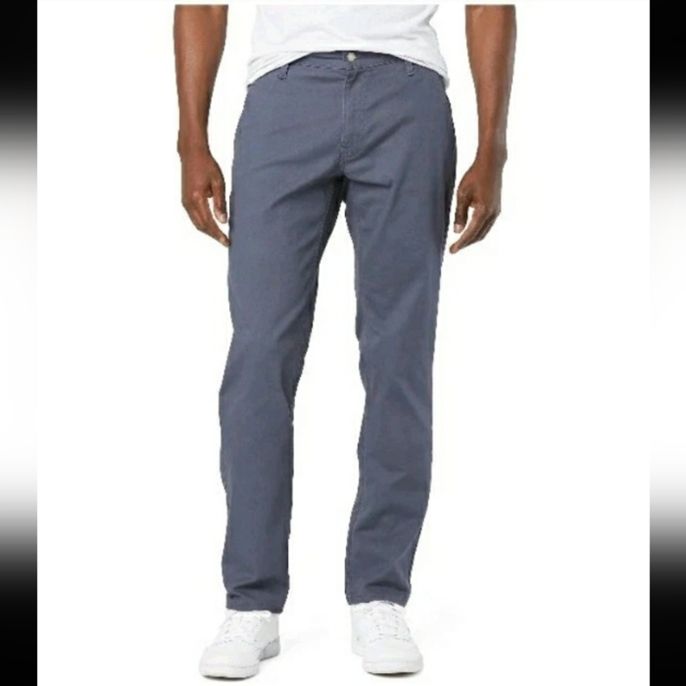 Levi Strauss Signature Athletic Hybrid Chino Mens 28x30 Ombre Blue Pants NWT